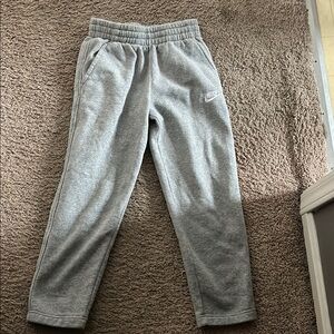 Nike Kids Gray Sweatpants size M